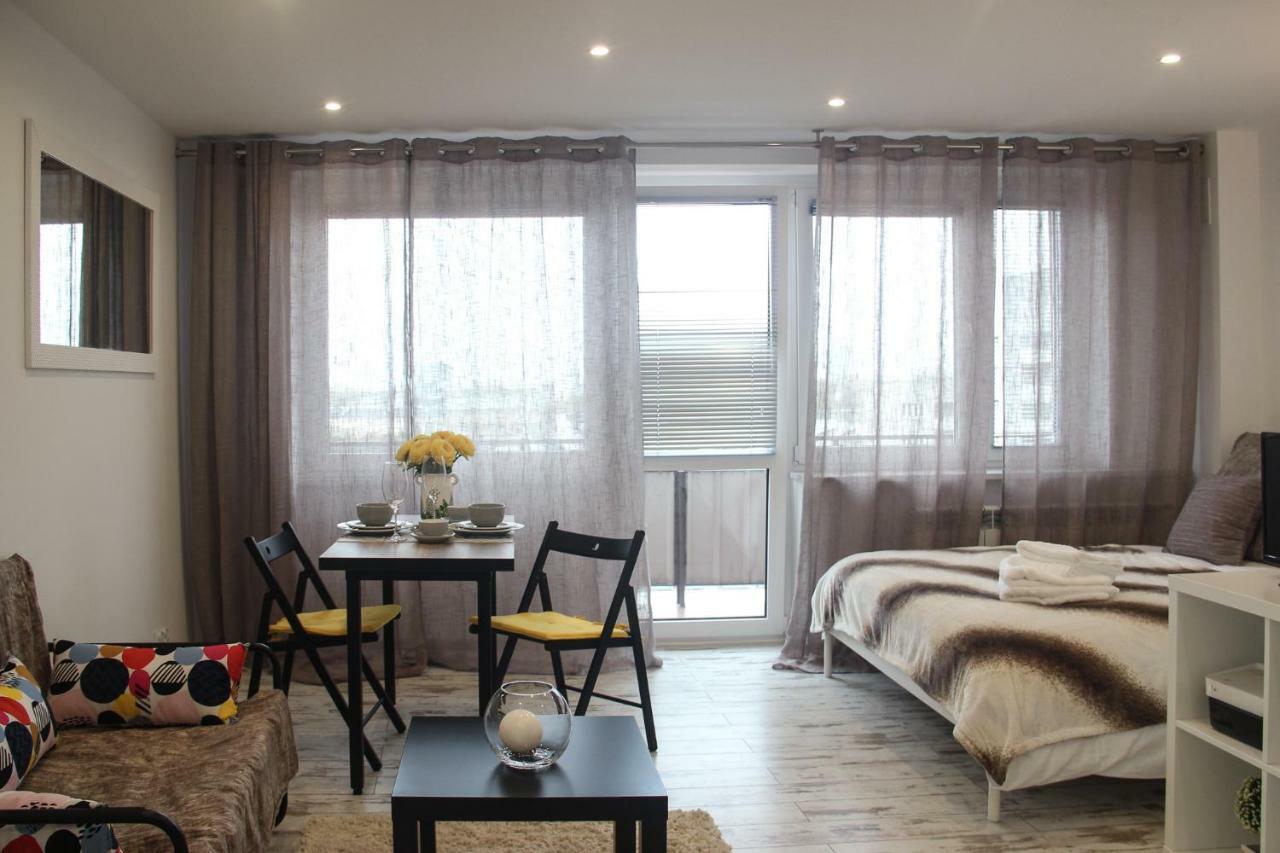 Sunny City Center Apartment Warsawa Bagian luar foto