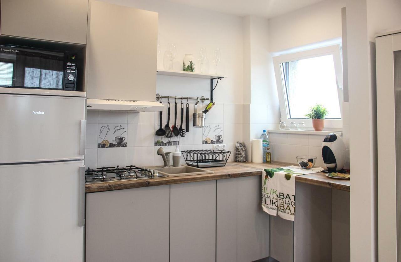 Sunny City Center Apartment Warsawa Bagian luar foto